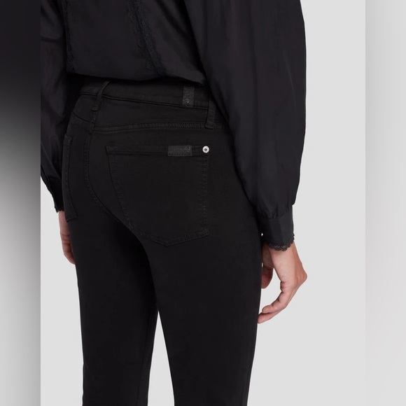 COPY - NWOT 7 For All Mankind Ali jeans in black, size 27. - Picture 4 of 11